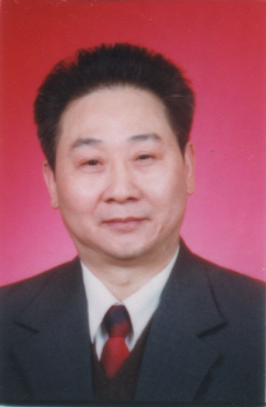 陈儒林教授