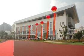 云南昆明市第八中学